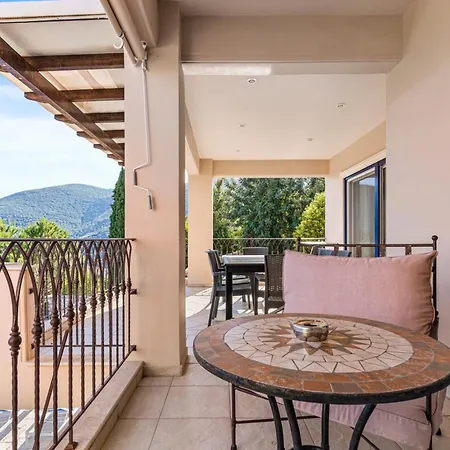 Auriga - Spacious With Magnificent Sea View *