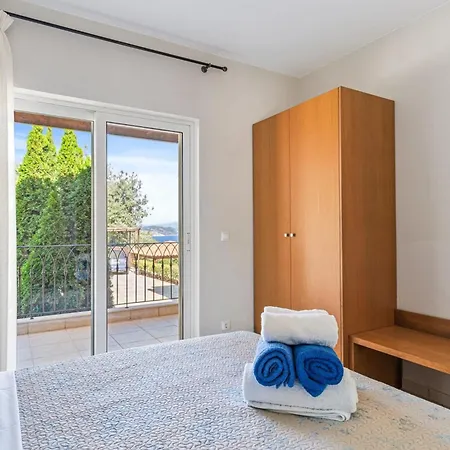Auriga - Spacious With Magnificent Sea View Sivota