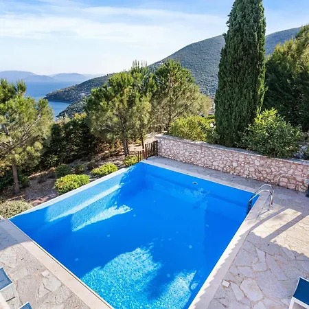 Auriga - Spacious With Magnificent Sea View Sivota